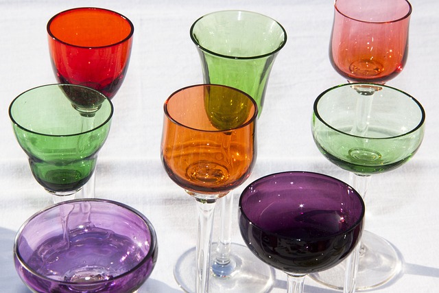 Snapseglas vs. Kryddersnaps: Hvad er forskellen, og hvordan vælger du det rigtige?